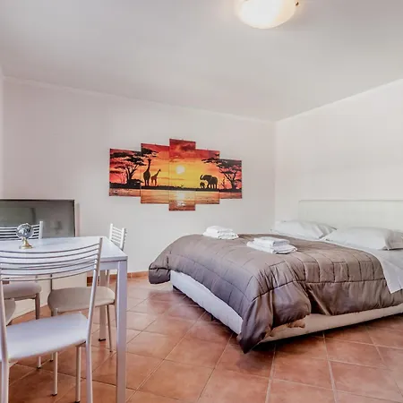 Rooftop San Giovanni Colosseum Area Apartment Rom