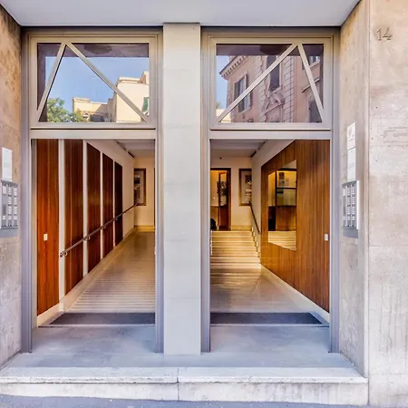 Rooftop San Giovanni Colosseum Area Apartment